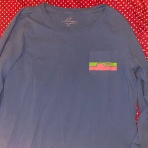 Vineyard Vines women’s blue long sleeve shirt